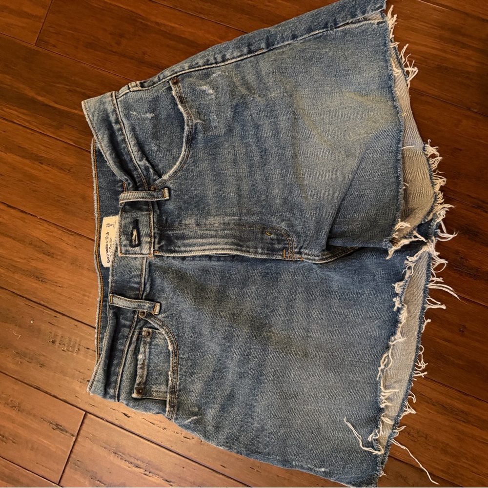 Abercrombie & Fitch curve love Mom Short